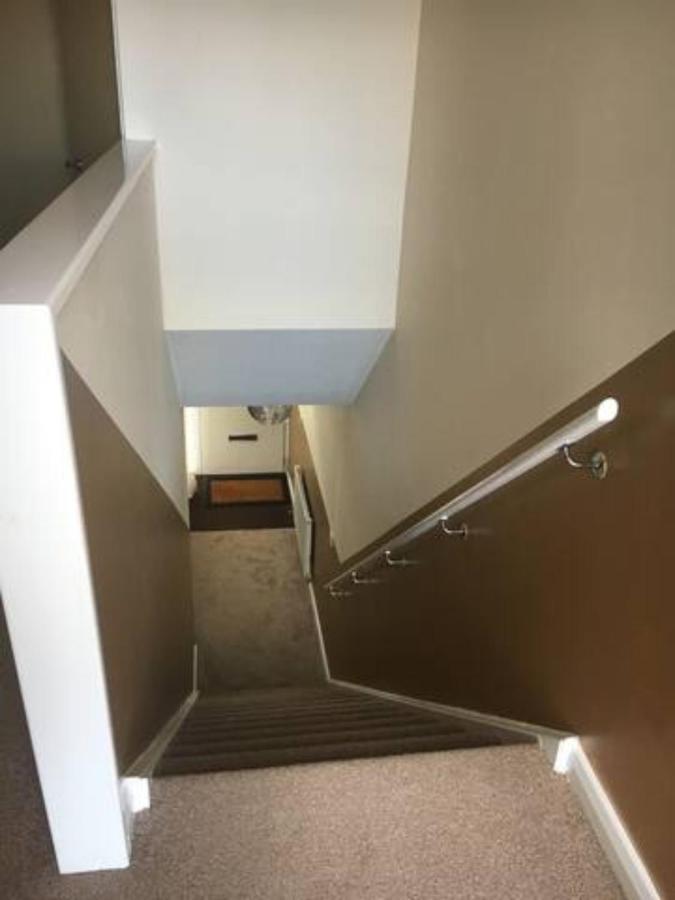 Crystal Home Manchester Bagian luar foto
